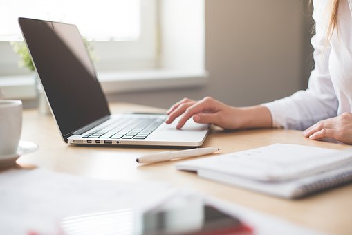 marketing content maker webpage designer